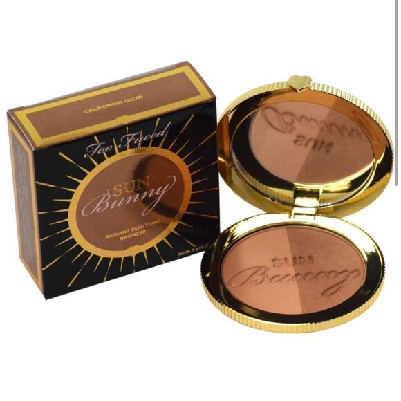 Too Faced Radiant Duo Tone Bronzer - Picture 2 of 4